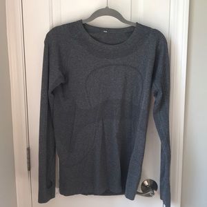 Lululemon grey swiftly tech long sleeve crew